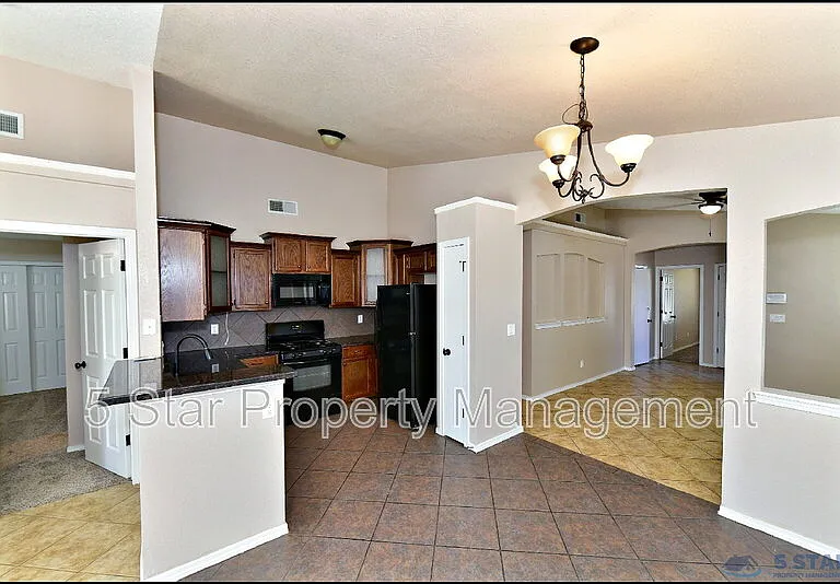 12976 Enrique Gomez Ln — Photo 13