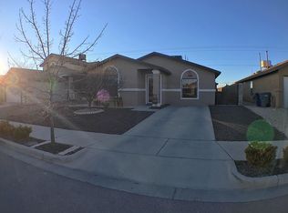 3329 Scarlet Point Dr, El Paso, TX 79938