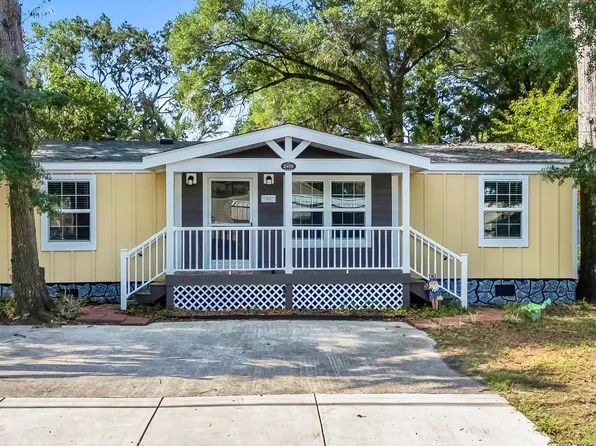2408 Bryan St., North Myrtle Beach, SC 29582