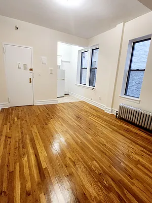 Rented by Corcoran | media 6