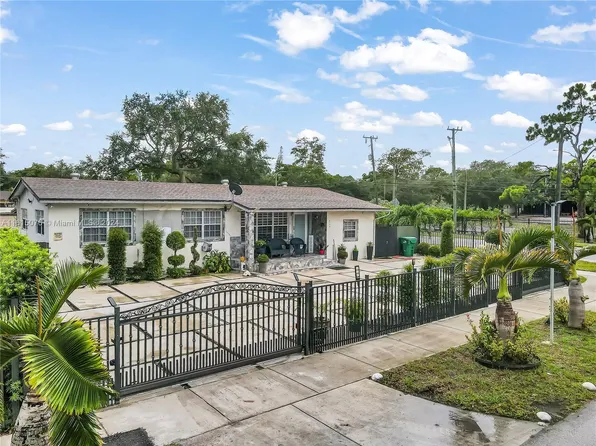 3130 NW 165th St, Miami Gardens, FL 33054