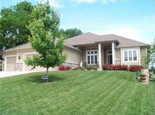 18396 155th St, Basehor, KS 66007