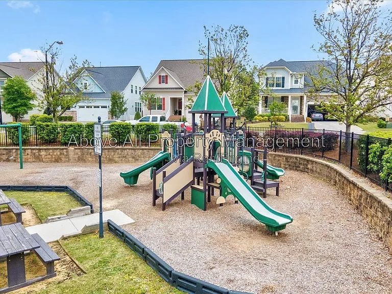 4408 Walker Hallow St — Photo 47