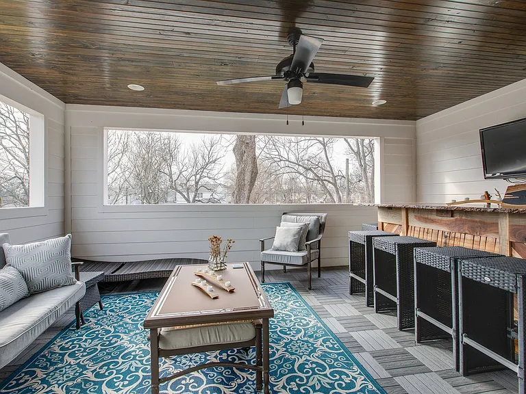 2815 W Kirkwood Ave #B — Photo 39