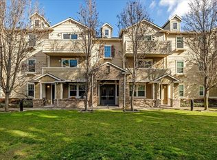 1035 Scotia Ter UNIT 302, Sunnyvale, CA