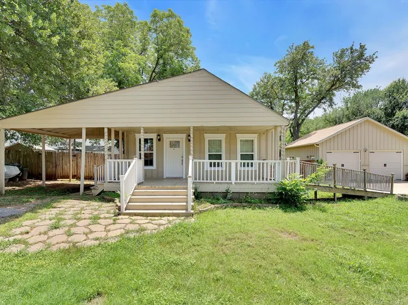 506 Redbud Ln, Grapevine, TX 76051