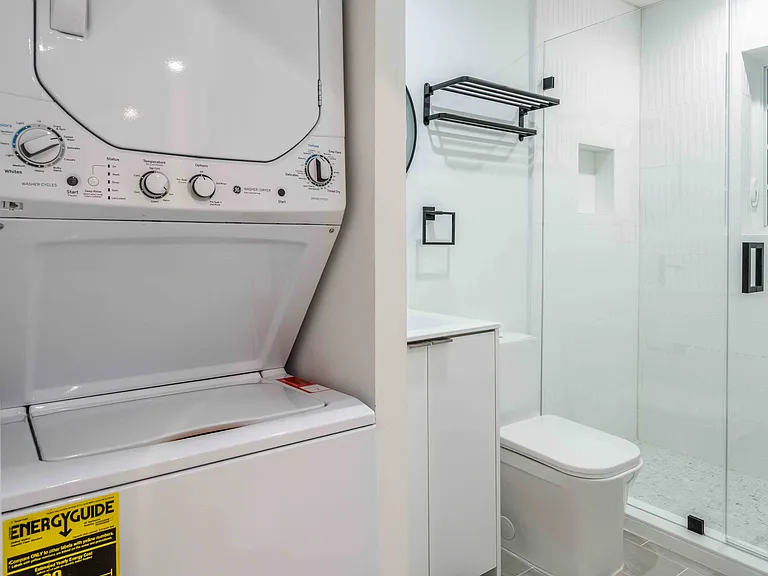 960 Jefferson Ave #105 — Photo 17