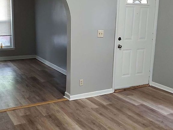 2nd image of 31 Bidleman St