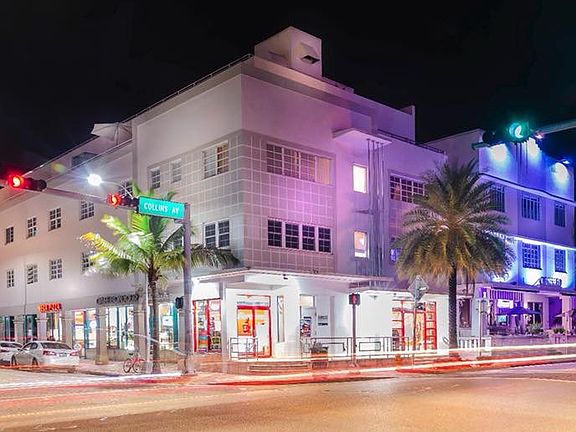 3rd image of 865 Collins Ave APT 203