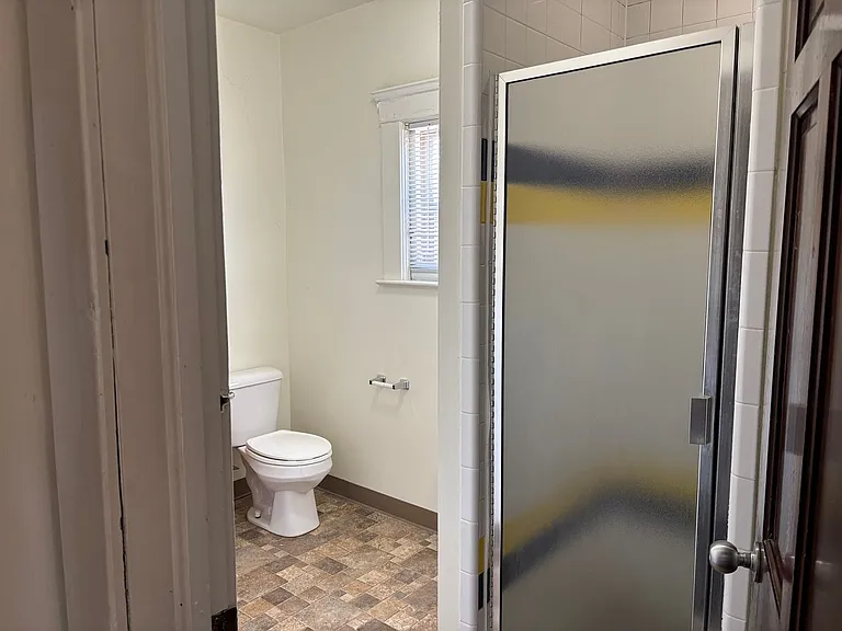 524 S Forest Ave — Photo 31