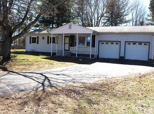 63 Meadow Rd, Milton, VT 05468