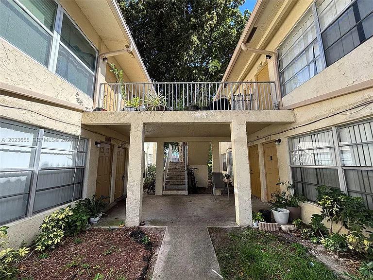 11512 Royal Palm Blvd #11512 — Photo 1