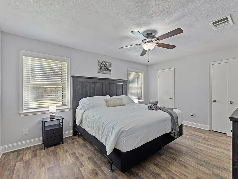 3312 Robinhood Ct — Photo 21
