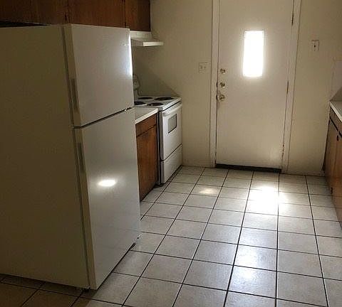 1619 Nolana Kitchen