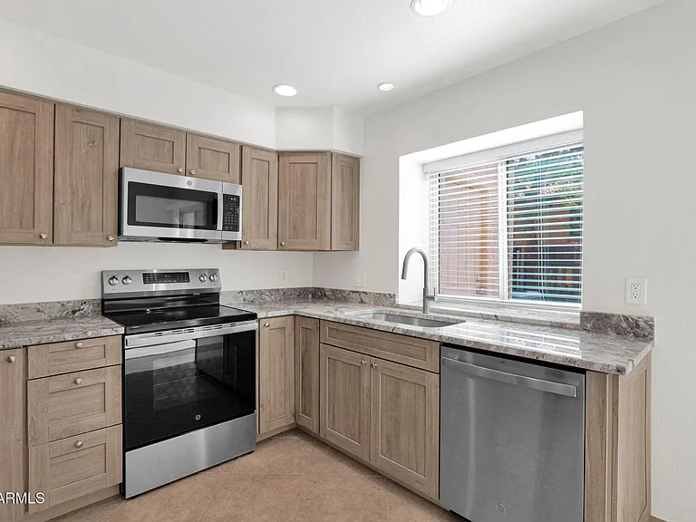 4901 E Kelton Ln #1217 — Photo 5