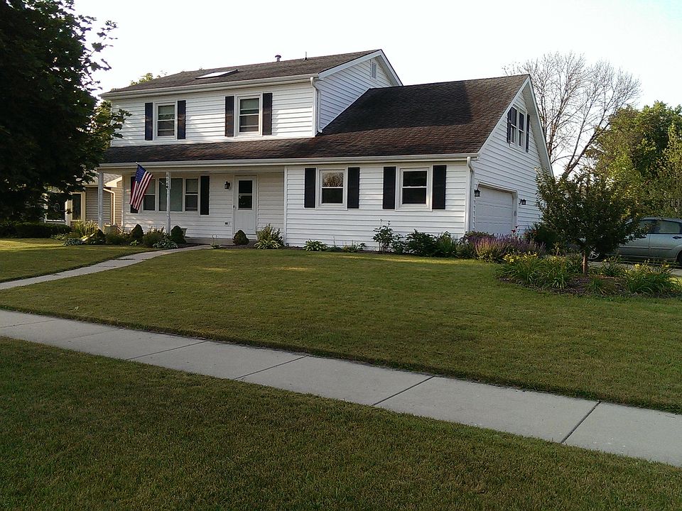1st image of 806 Butternut Dr