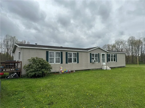 74 Riley Rd, Greenville, PA 16125