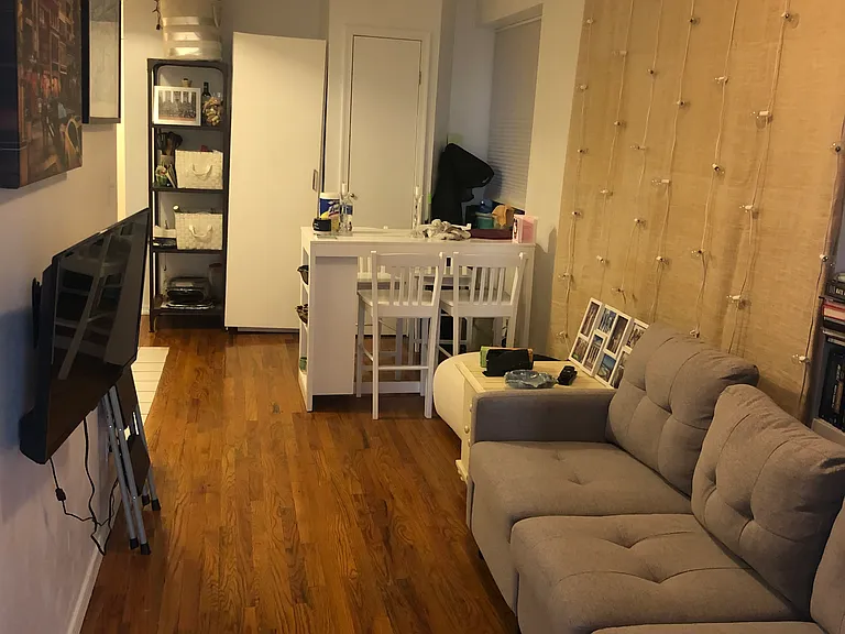 439 E 75th St #21 — Photo 2