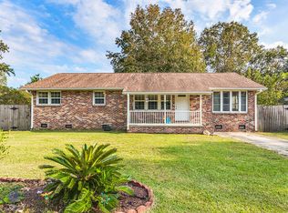 110 Robert Rd, Goose Creek, SC 29445