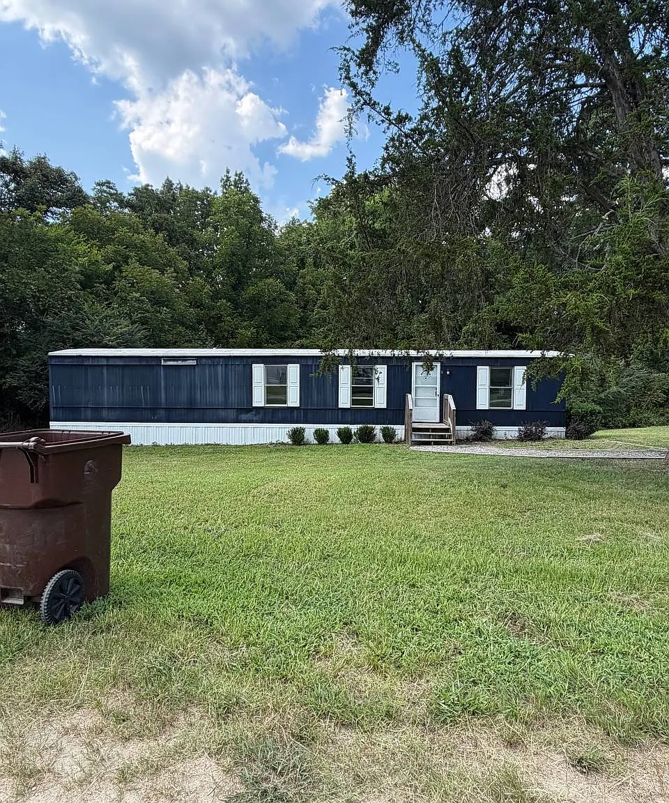 7527 N Carolina Ave — Photo 1