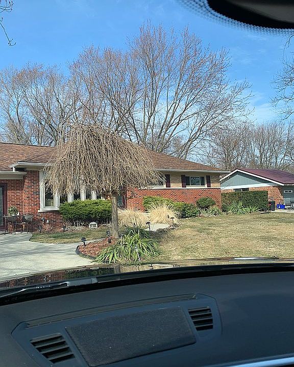 2nd image of 17105 Penrod Dr