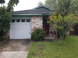4936 Camino Verde Dr, Brownsville, TX 78526