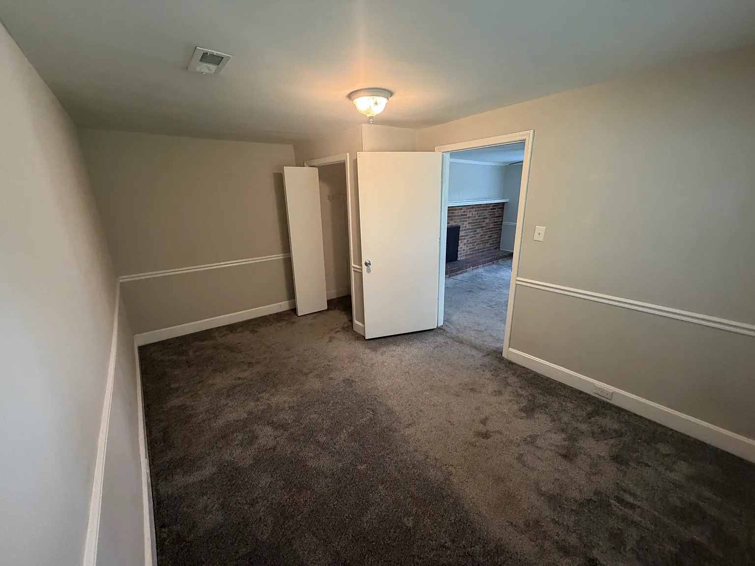 1 bed, 813 sqft, $1,350 — Photo 4