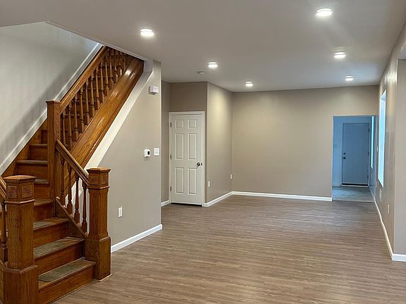 2nd image of 7121 Torresdale Ave