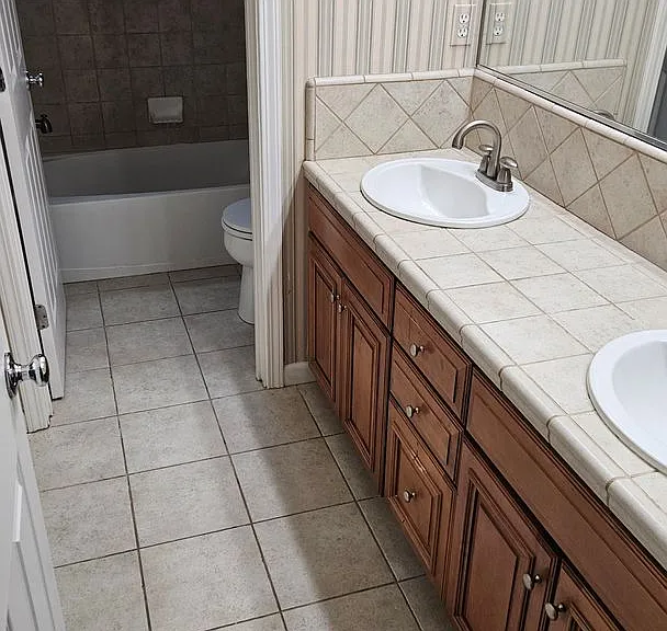 2612-2612 1/2 Hawaiian Petrel Ave — Photo 23