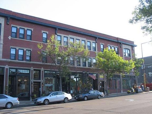2nd image of 1583 Selby Ave #2