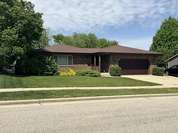8610 45th AVENUE, Kenosha, WI 53144