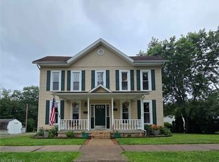 59 E Maple Ave, New Concord, OH 43762