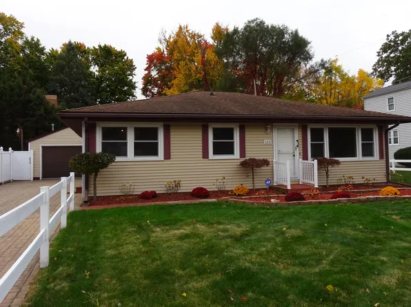 125 Barker Rd, Michigan City, IN 46360