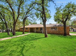 303 NW 32nd St, Mineral Wells, TX 76067