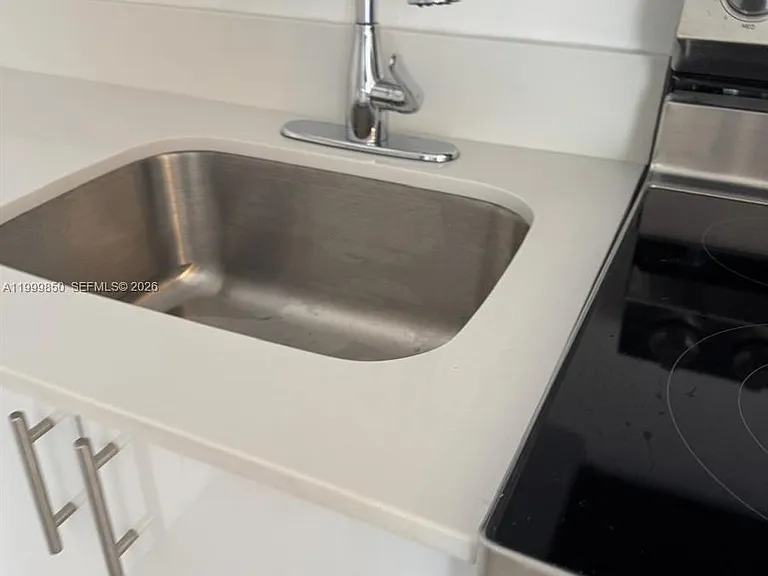 615 NE 3rd St #2 — Photo 18