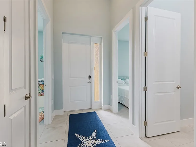 5310 Cocoa Ct — Photo 16