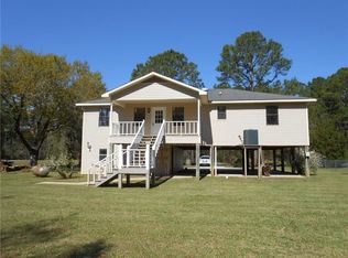 15421 Morris Dr, Coden, AL 36523