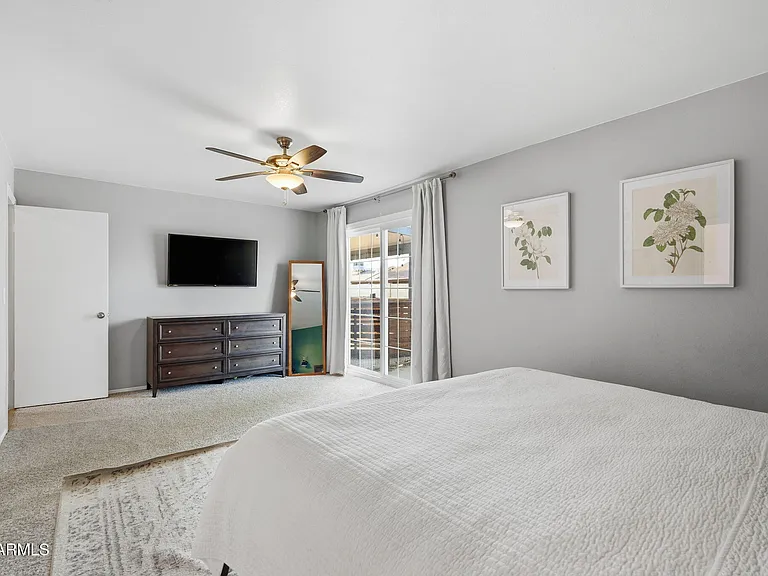 1735 E Stephens Dr — Photo 19