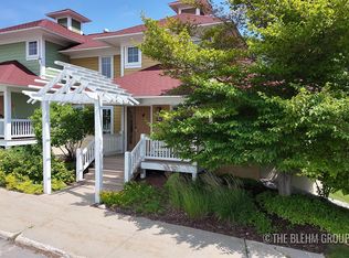 12069 Mountain Top Cir #704, Thompsonville, MI 49683