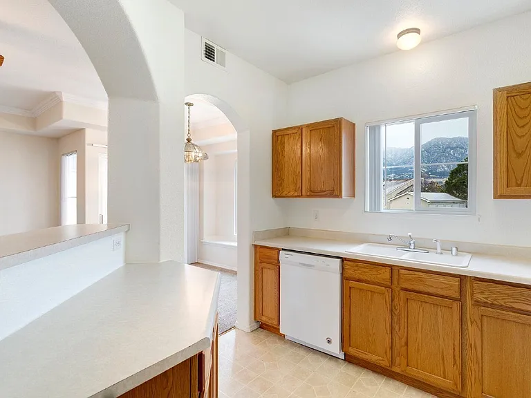 3625 Strawberry Field Grv #D — Photo 15