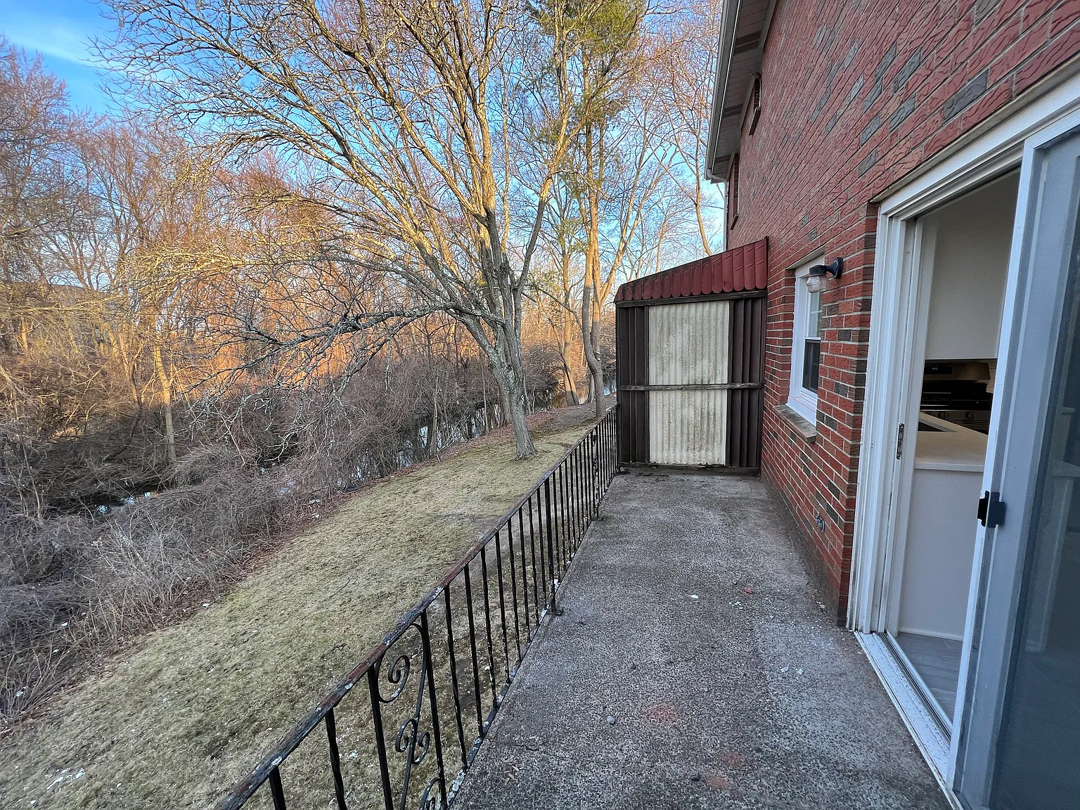 Pond St, Belmont — Photo 4