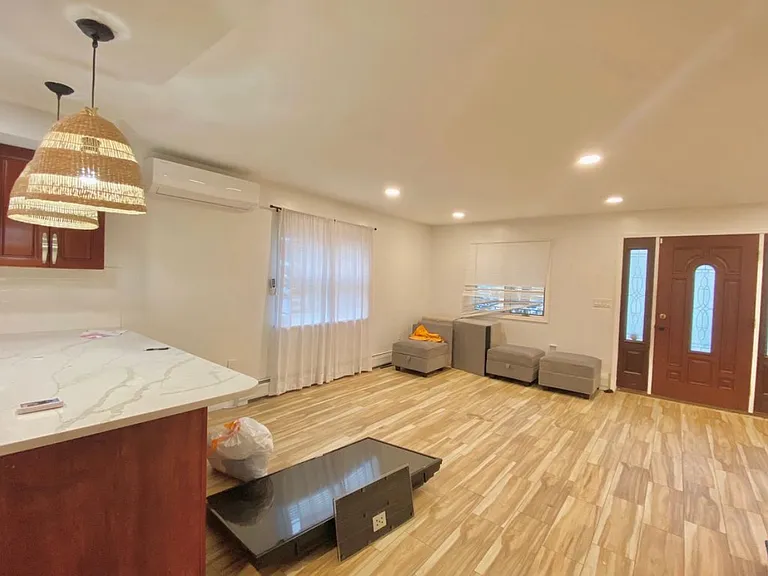 19 Hillcrest Ave — Photo 5