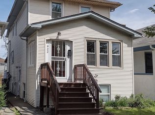 922 S Taylor Ave, Oak Park, IL 60304