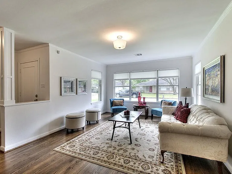 3110 Deal St — Photo 2