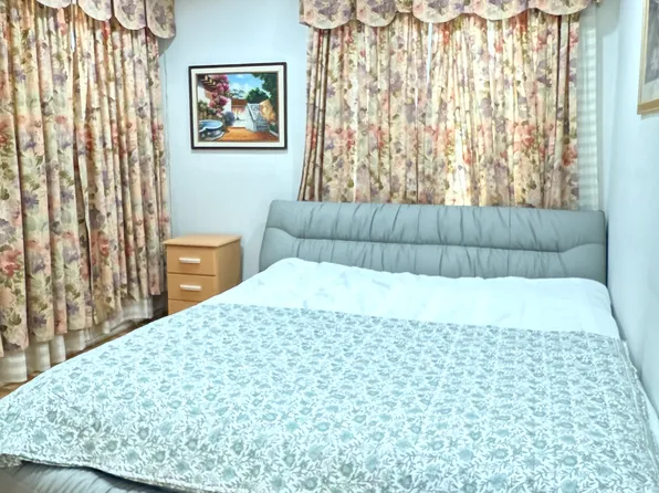 1439 N O'Malley Ave, Covina, CA 91722