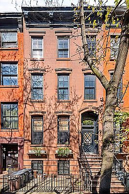 1st image of 300 Hicks St APT 1