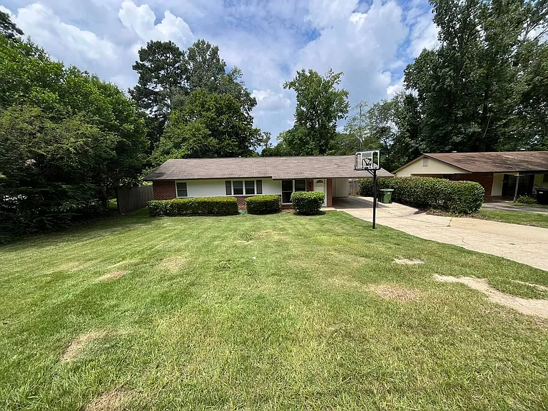 951 Celia Dr — Photo 28