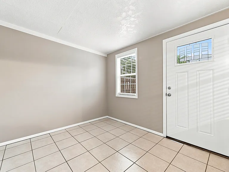 164 Cedar Ave #164 — Photo 2