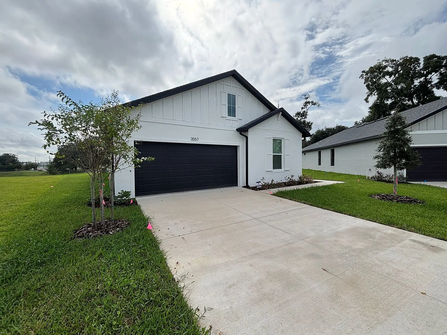 Beautiful Palomino Floor Plan In Sabana Reserve 4/3 In Gated Community - New Home — Photo 2