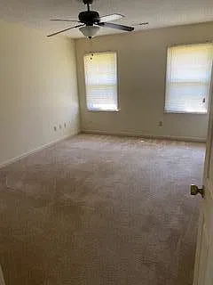 3 bed, 2.0 bath, 1650 sqft, $1,500 — Photo 4